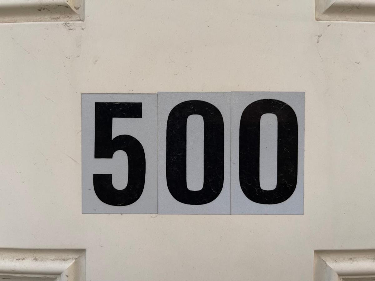 Mt Pleasant Nw 2 Bedrooms 500 Calgary Ngoại thất bức ảnh
