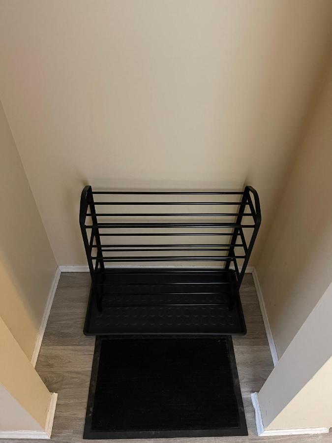 Mt Pleasant Nw 2 Bedrooms 500 Calgary Ngoại thất bức ảnh